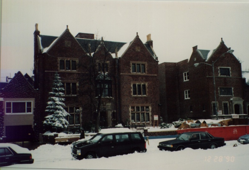 File:סעוון סעוונטי בשלג.jpg