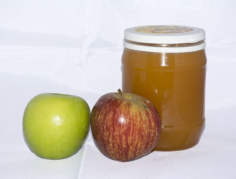 File:תפוח בדבש.jpg